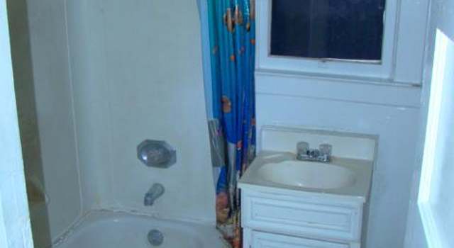 Photo of 241 S Hayston Ave, Fresno, CA 93702