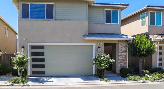 Photo of 3622 Highclere Way, Clovis, CA 93619