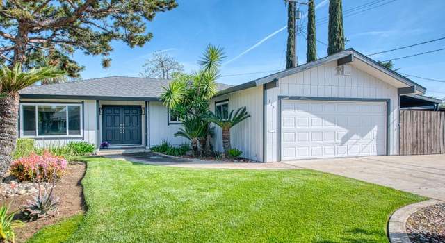 Photo of 115 8th St, Clovis, CA 93612