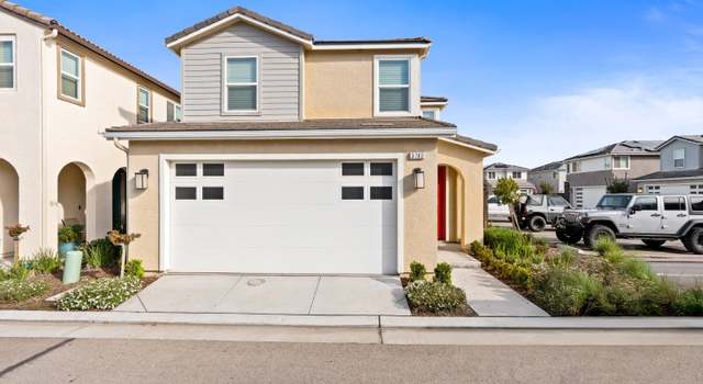Photo of 3783 Highpark Way, Clovis, CA 93619
