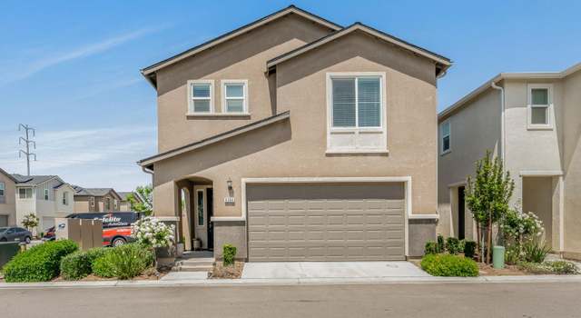 Photo of 6394 E Riesling Dr, Fresno, CA 93727