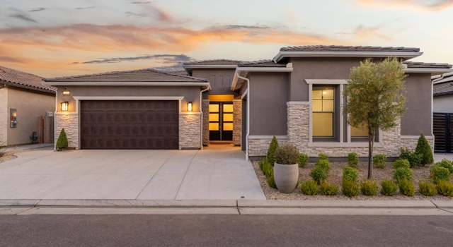 Photo of 2583 E Via Sofia Dr, Fresno, CA 93730