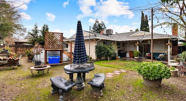 Photo of 1320 Adler Dr, Clovis, CA 93612