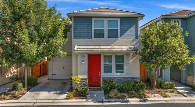 Photo of 3689 Friendship Ln, Clovis, CA 93619