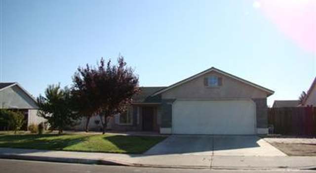 Photo of 2228 Berry St, Selma, CA 93662