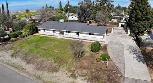 Photo of 41175 Grove Cir, Madera, CA 93636