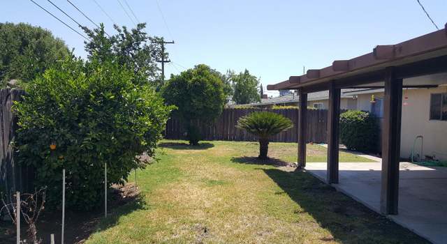 Photo of 617 W Twain Ave, Clovis, CA 93612