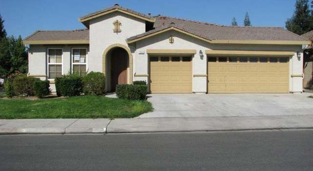 Photo of 1058 N Perry Ave, Clovis, CA 93611