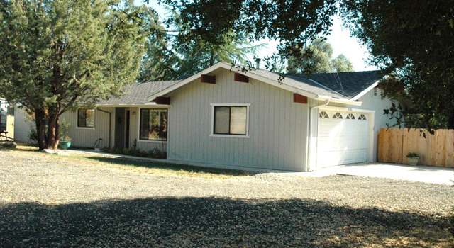 Photo of 45089 Nip View Cir, Ahwahnee, CA 93601