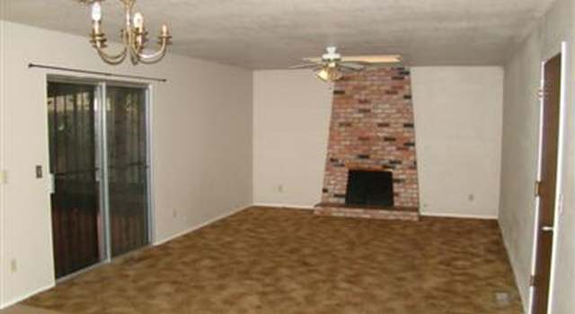 Photo of 5764 N Lead Ave, Fresno, CA 93711