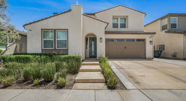 Property at 4066 Buckingham Ave, Clovis, CA 93619, 5 beds, 4.25 baths