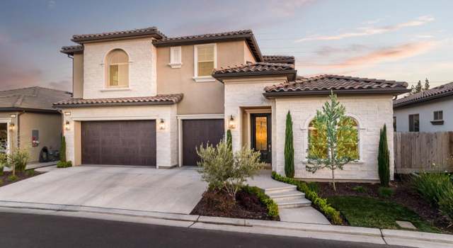 Photo of 2591 E Via Cesena Dr, Fresno, CA 93730