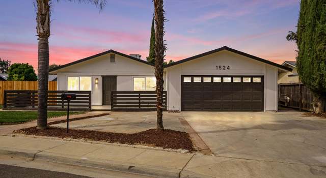 Photo of 1524 E Evening Glow Ave, Reedley, CA 93654
