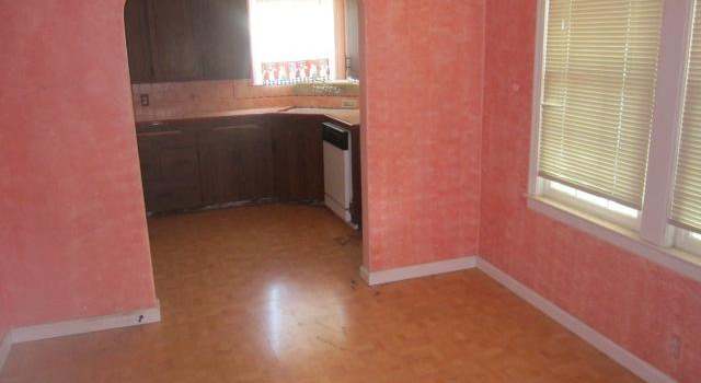 Photo of 4221 E Mckenzie Ave, Fresno, CA 93702