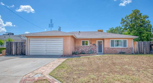 Photo of 148 Russell Ave, Clovis, CA 93612