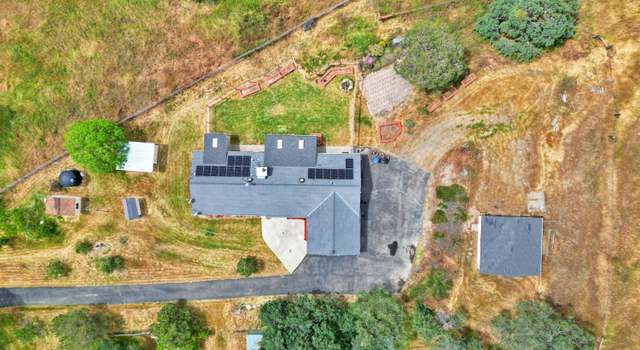 Photo of 34849 Sunflower Ln, Squaw Valley, CA 93675