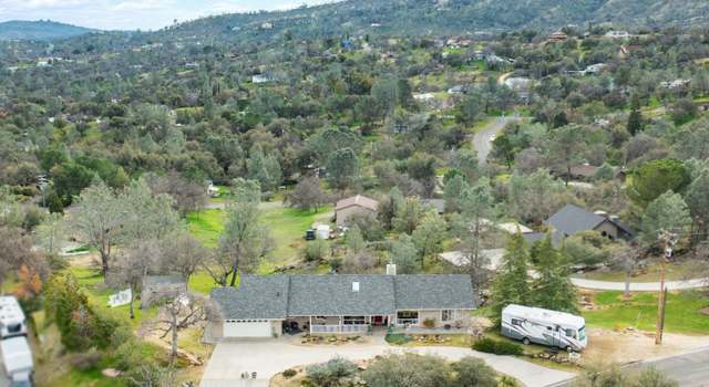 Photo of 30879 Corral Dr, Coarsegold, CA 93614