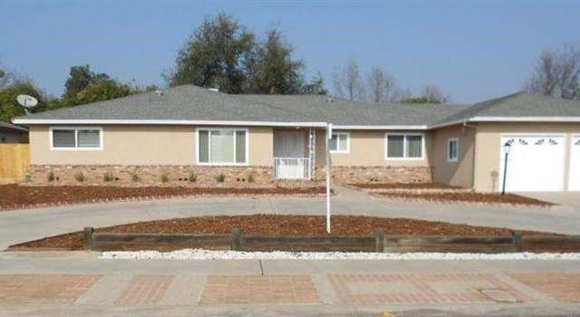 Photo of 422 W Vartikian Ave, Fresno, CA 93704