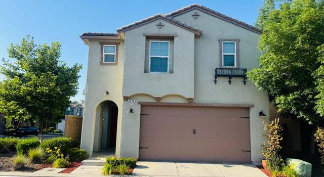 Photo of 3673 Artistry Way, Clovis, CA 93619