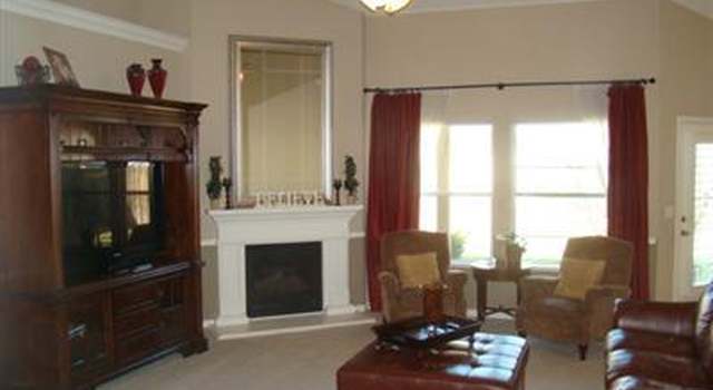 Photo of 531 Lester Ave, Clovis, CA 93619