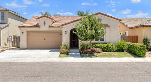 Photo of 3424 Flint Ave, Clovis, CA 93619