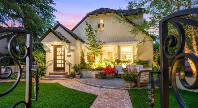 Photo of 554 E Harvard Ave, Fresno, CA 93704