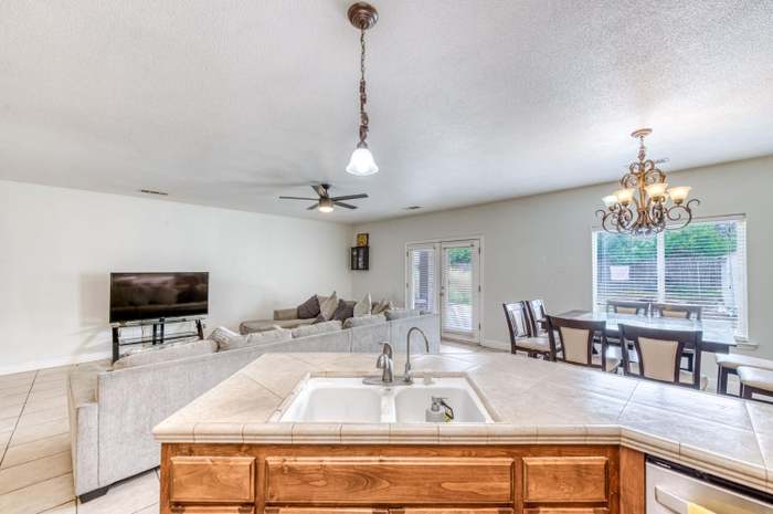 1245 Northhill St, Selma, CA 93662 | For Sale ($450,000 1245 Northhill St, Selma, CA 93662 | For Sale ($450,000