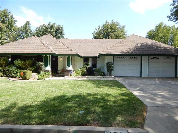 121 Mainberry Dr Madera Ca 93637 3 Beds 2 Baths