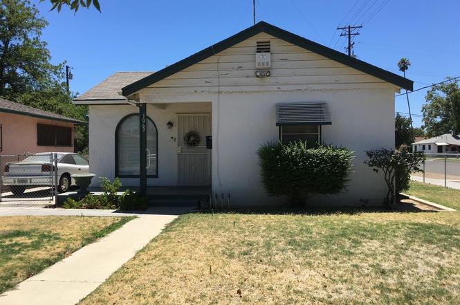 1063 Pottle Ave, Fresno, CA 93706 | MLS# 467000 | Redfin