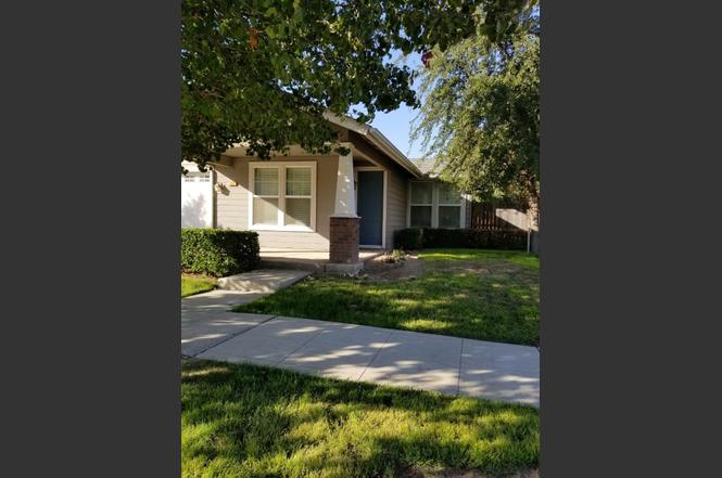 298 W Lilac Ave, Reedley, CA 93654 | MLS# 512254 | Redfin