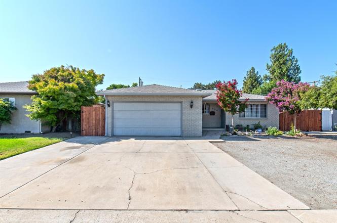 854 W Rialto Ave, Clovis, CA 93612 | MLS# 546282 | Redfin