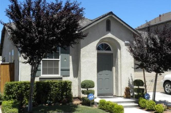 4044 W Peach Tree Ln, Fresno, CA 93722 | MLS# 384782 | Redfin