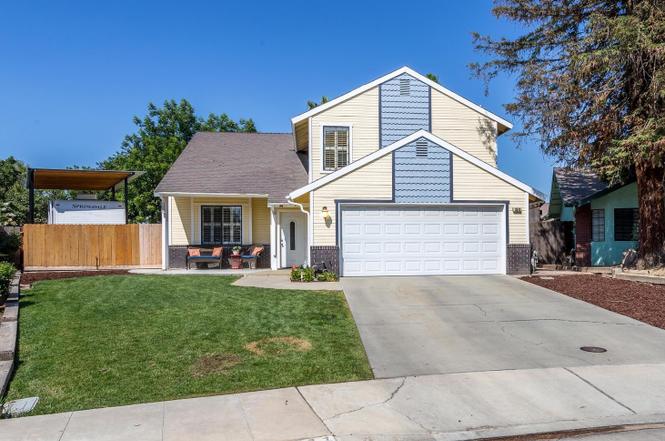 homes for rent in selma ca 93662