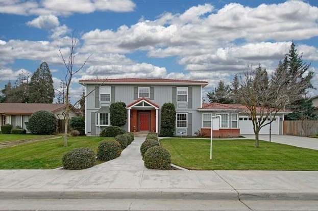 1233 Redwood Ln Selma Ca 93662 4 Beds 3 5 Baths