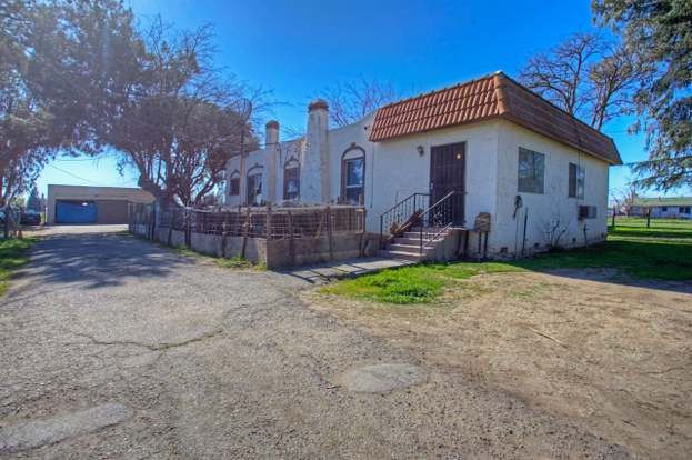 24172 Avenue 14 Madera Ca 93637 3 Beds 1 5 Baths