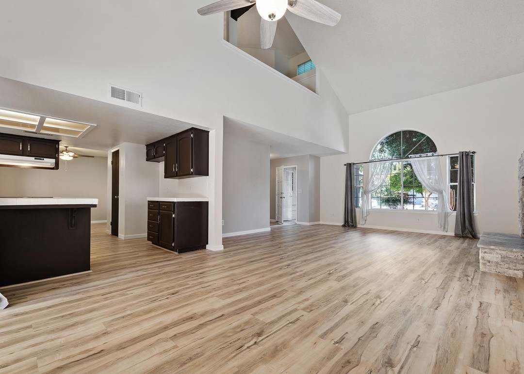 9525 N Archie Ave, Fresno, CA 93720