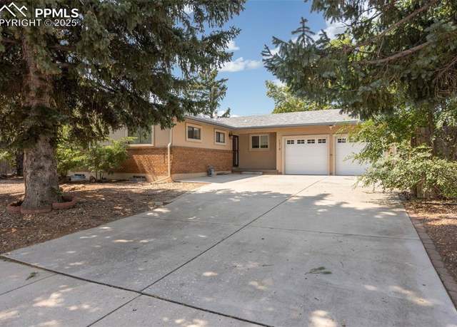 Property at 1319 Acacia Dr, Colorado Springs, CO 80907, 6 beds, 3 baths