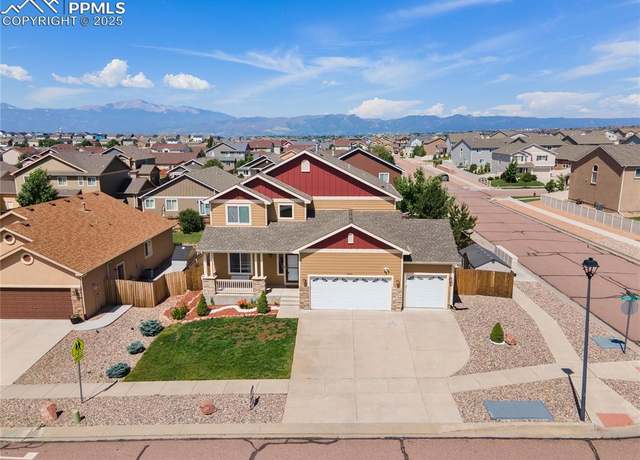 Property at 8454 Canary Cir, Colorado Springs, CO 80908, 4 beds, 3.5 baths