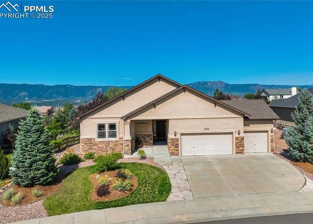Property at 15656 Transcontinental Dr, Monument, CO 80132, 5 beds, 4.5 baths