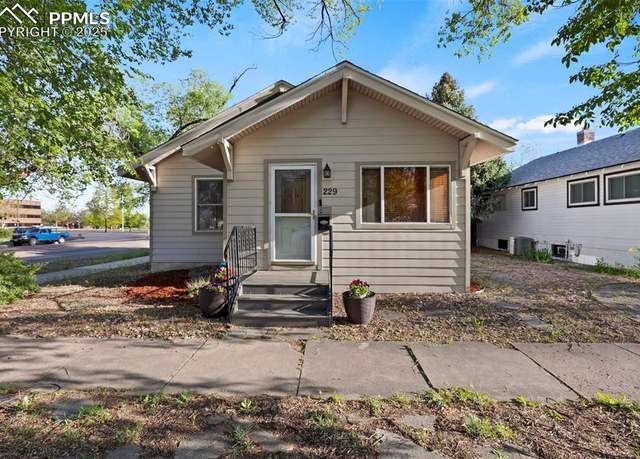 Property at 229 E Washington St, Colorado Springs, CO 80907, 2 beds, 1 bath