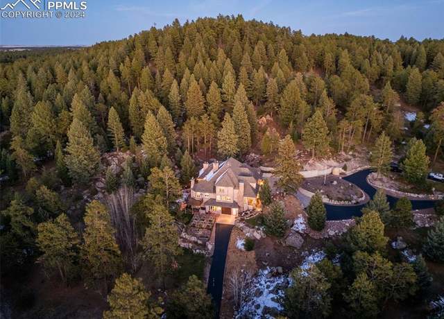 Property at 4450 Walker Ridge Vw, Colorado Springs, CO 80908, 5 beds, 4.5 baths
