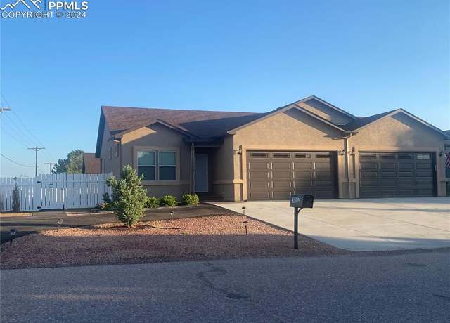 Property at 362 Buttonwood Ct, Monument, CO 80132, 4 beds, 3 baths