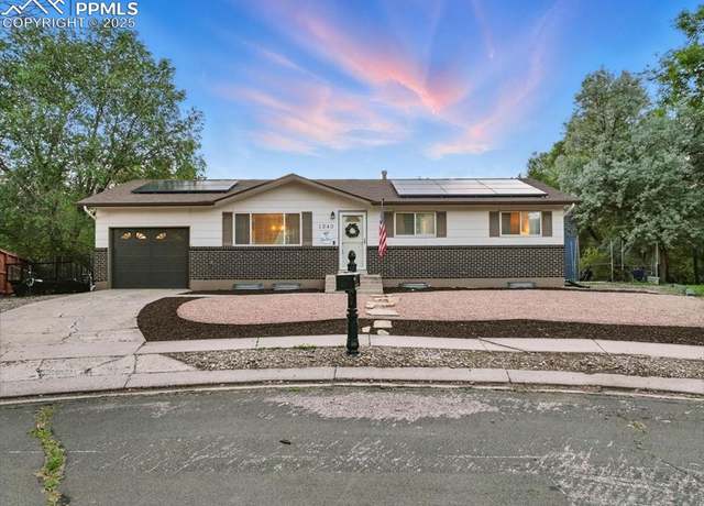 Property at 1340 Greeley Cir, Colorado Springs, CO 80915, 5 beds, 2 baths