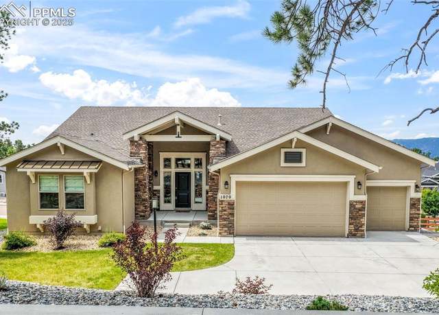 Property at 1070 Panoramic Dr, Monument, CO 80132, 5 beds, 4.5 baths