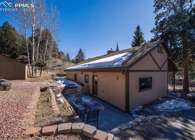 Property at 197 W Ridge Dr, Woodland Park, CO 80863, 3 beds, 2 baths