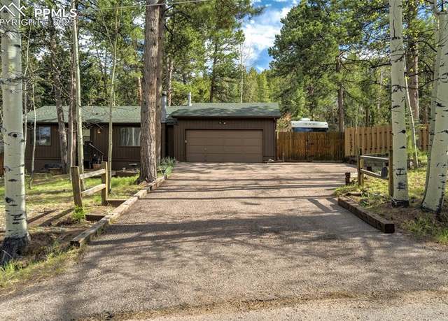 Property at 1015 Lafayette Ave, Woodland Park, CO 80863, 3 beds, 2 baths