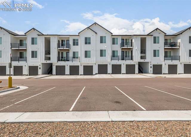 Property at 2232 Arikaree Hts #302, Colorado Springs, CO 80908, 2 beds, 2 baths
