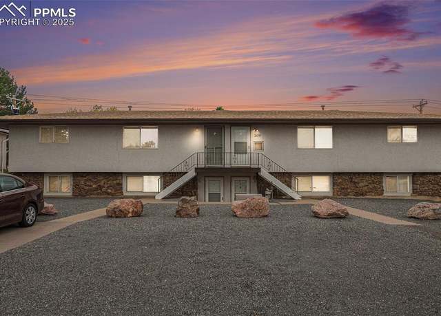 Property at 2119 Norman Ln, Pueblo, CO 81005, 8 beds, 4 baths