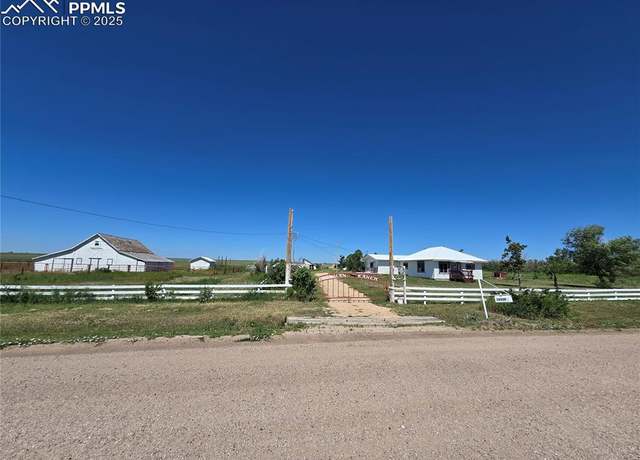 Property at 12350 N Holtwood Rd, Simla, CO 80835, 2 beds, 2 baths
