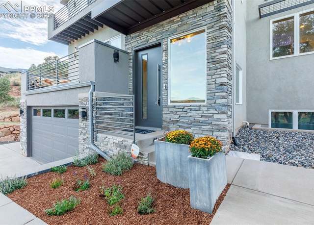 Property at 162 Crystal Valley Rd, Manitou Springs, CO 80829, 3 beds, 2.5 baths